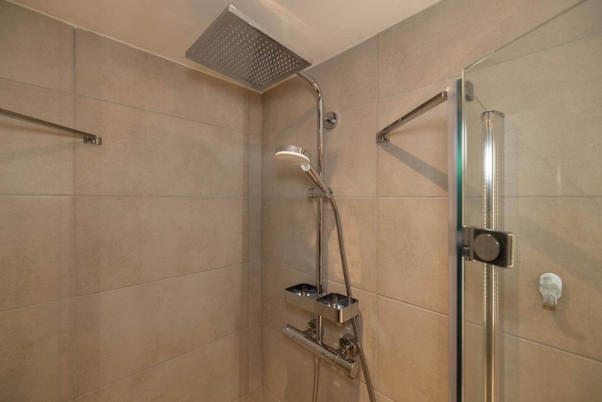 Great 2-Room Loft With 2 Bathrooms And 2 Kitchen Berlino Esterno foto