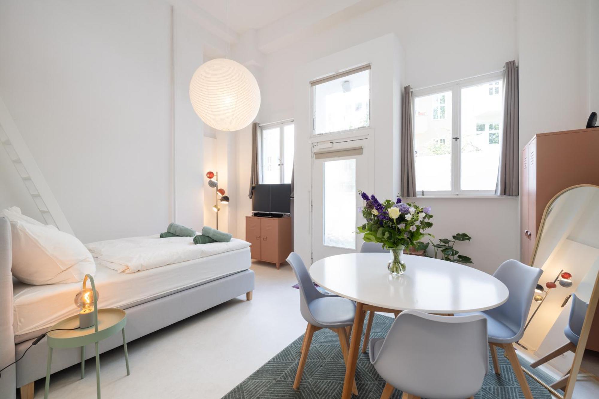 Great 2-Room Loft With 2 Bathrooms And 2 Kitchen Berlino Esterno foto