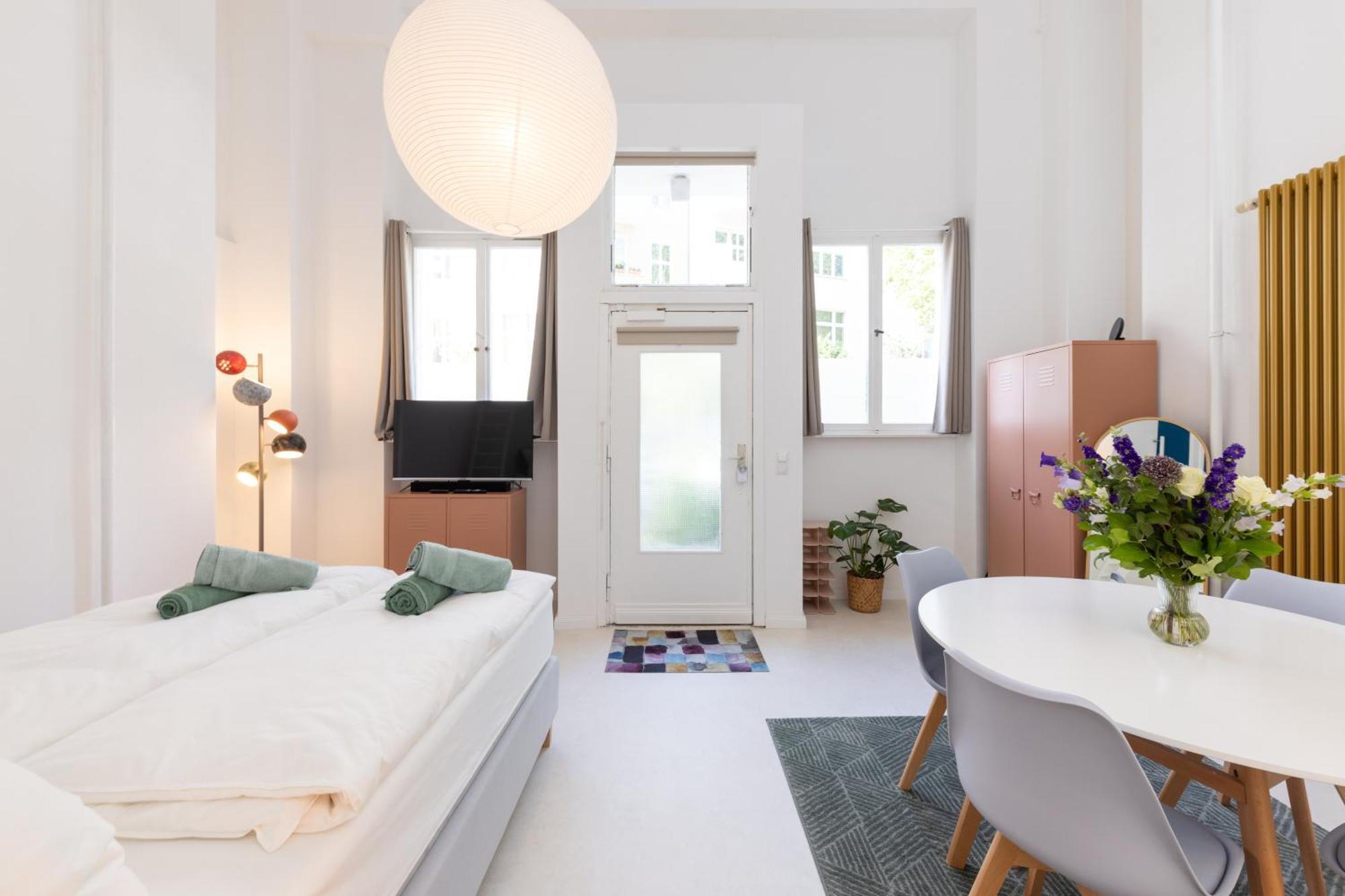 Great 2-Room Loft With 2 Bathrooms And 2 Kitchen Berlino Esterno foto